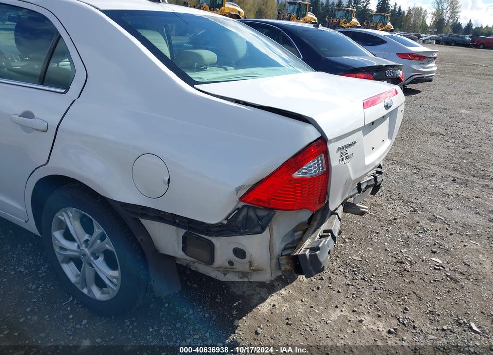 2011 FORD FUSION SE VIN: 3FAHP0HA5BR268594