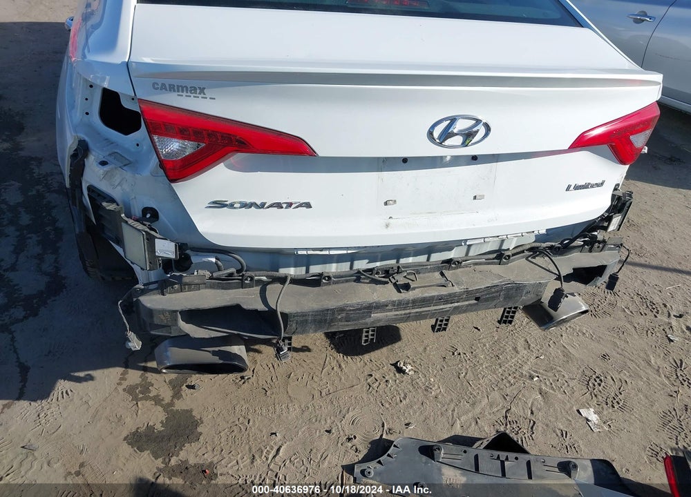 2015 HYUNDAI SONATA LIMITED VIN: 5NPE34AF8FH205990