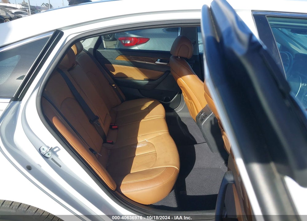 2015 HYUNDAI SONATA LIMITED VIN: 5NPE34AF8FH205990
