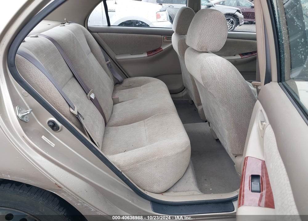 2004 TOYOTA COROLLA LE VIN: 2T1BR32E44C201033