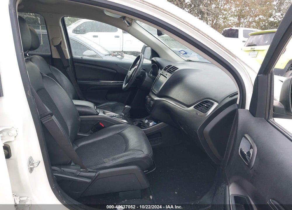 2019 DODGE JOURNEY CROSSROAD VIN: 3C4PDCGG1KT716676