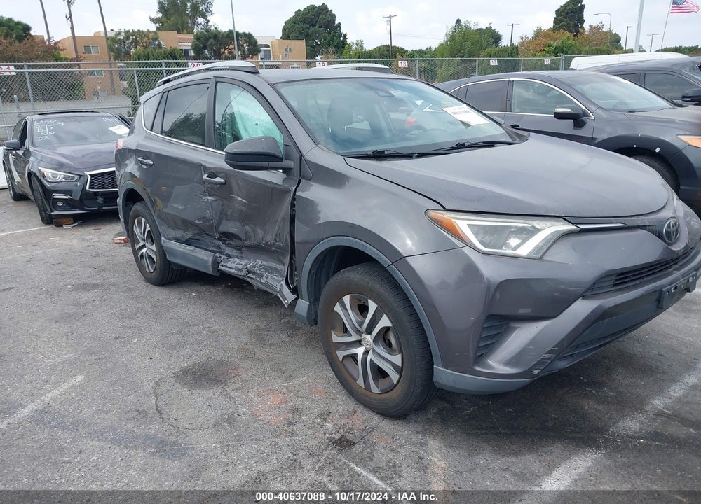 2017 TOYOTA RAV4 LE VIN: 2T3ZFREV0HW358916