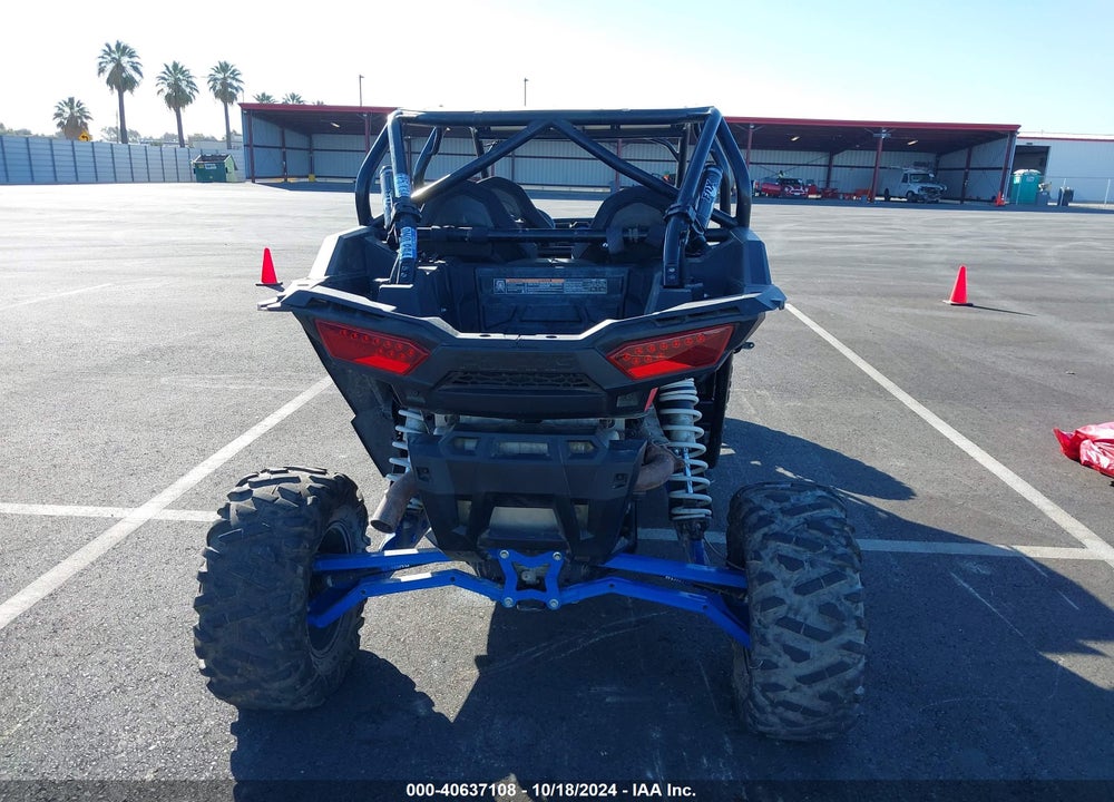 2016 POLARIS RZR XP 4 TURBO EPS VIN: 3NSVFE922GF468392