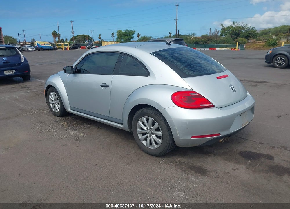 2013 VOLKSWAGEN BEETLE 2.5L ENTRY VIN: 3VWFP7AT8DM627844