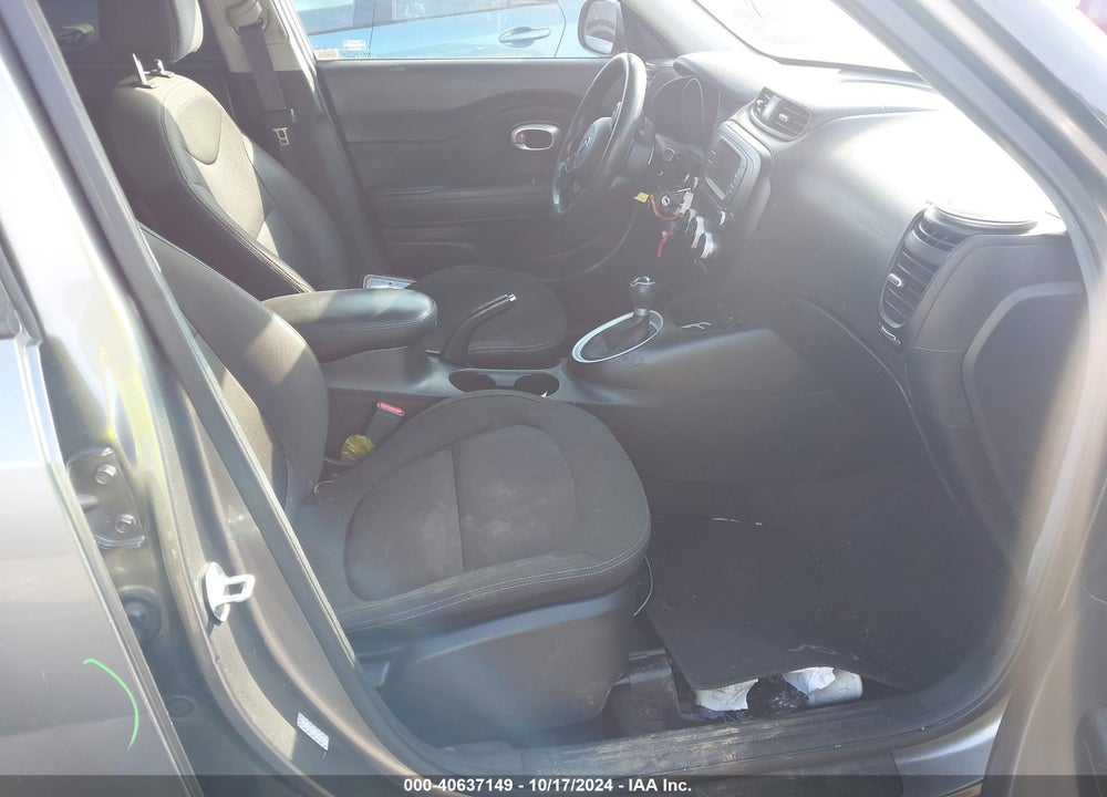2017 KIA SOUL VIN: KNDJN2A24H7419876