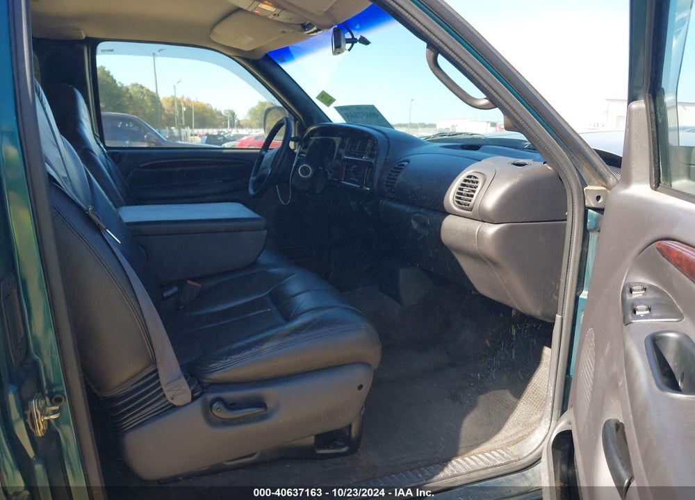 1999 DODGE RAM 1500 ST VIN: 1B7HC13Z3XJ594601