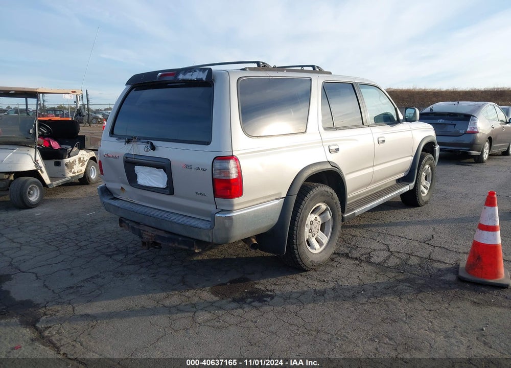 1999 TOYOTA 4RUNNER SR5 V6 VIN: JT3HN86R7X0211848