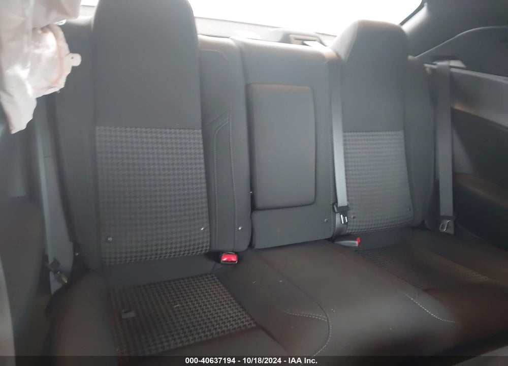 2018 DODGE CHALLENGER SXT VIN: 2C3CDZAG1JH110946