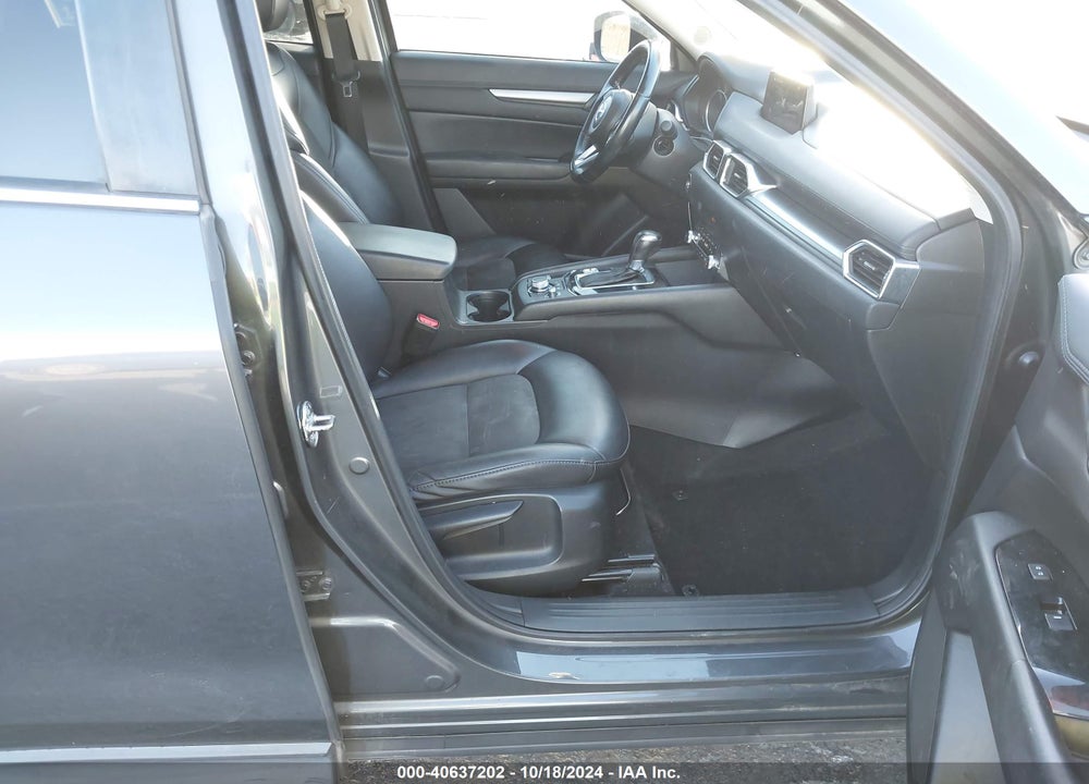 2019 MAZDA CX-5 TOURING VIN: JM3KFACM2K0528600