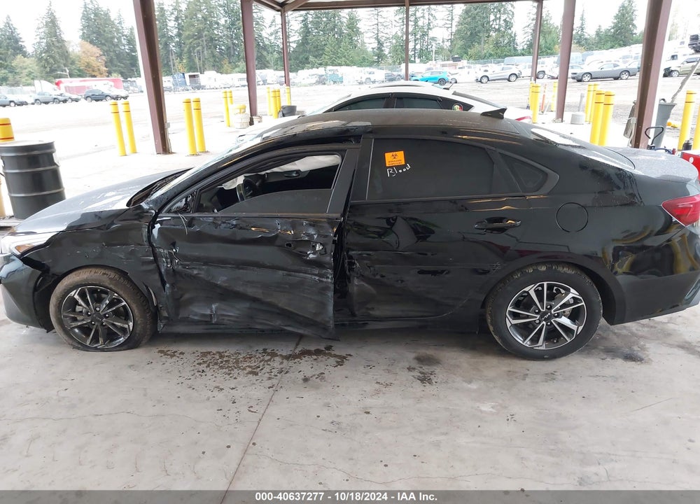 2023 KIA FORTE LXS VIN: 3KPF24AD6PE585326