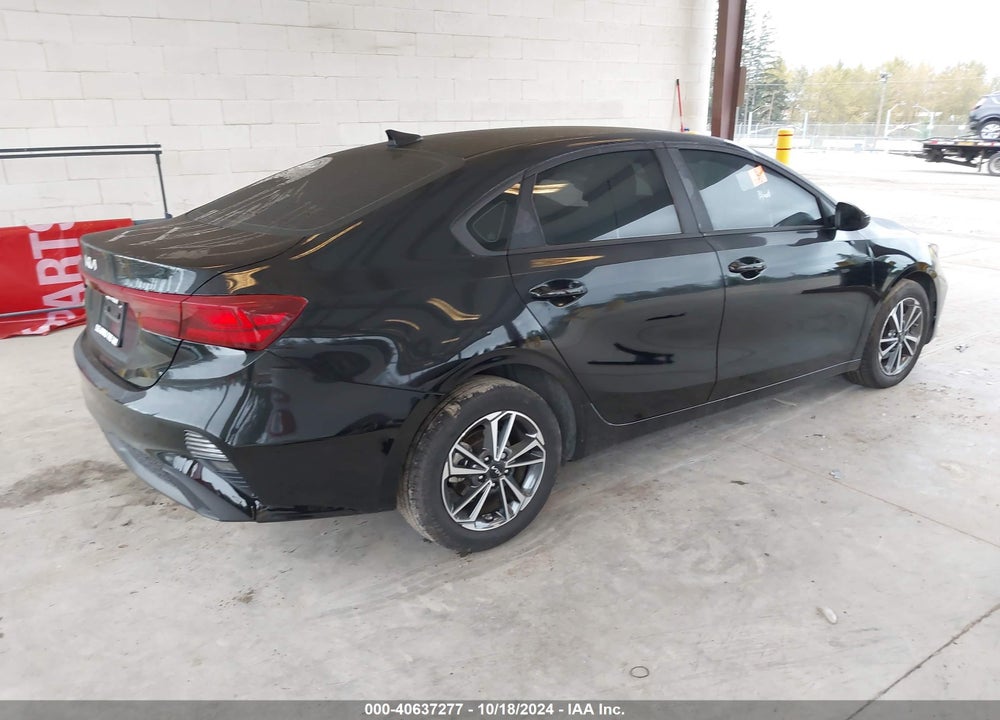 2023 KIA FORTE LXS VIN: 3KPF24AD6PE585326