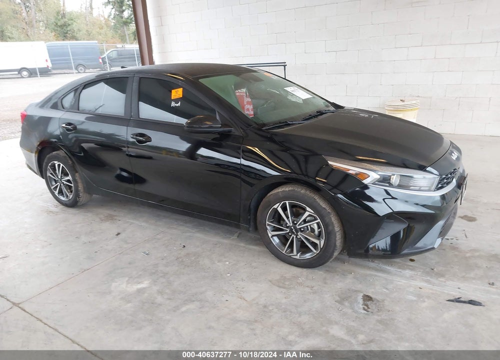 2023 KIA FORTE LXS VIN: 3KPF24AD6PE585326
