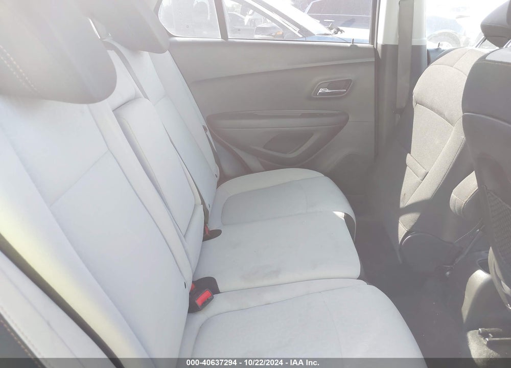 2020 CHEVROLET TRAX FWD LS VIN: 3GNCJKSB0LL229572