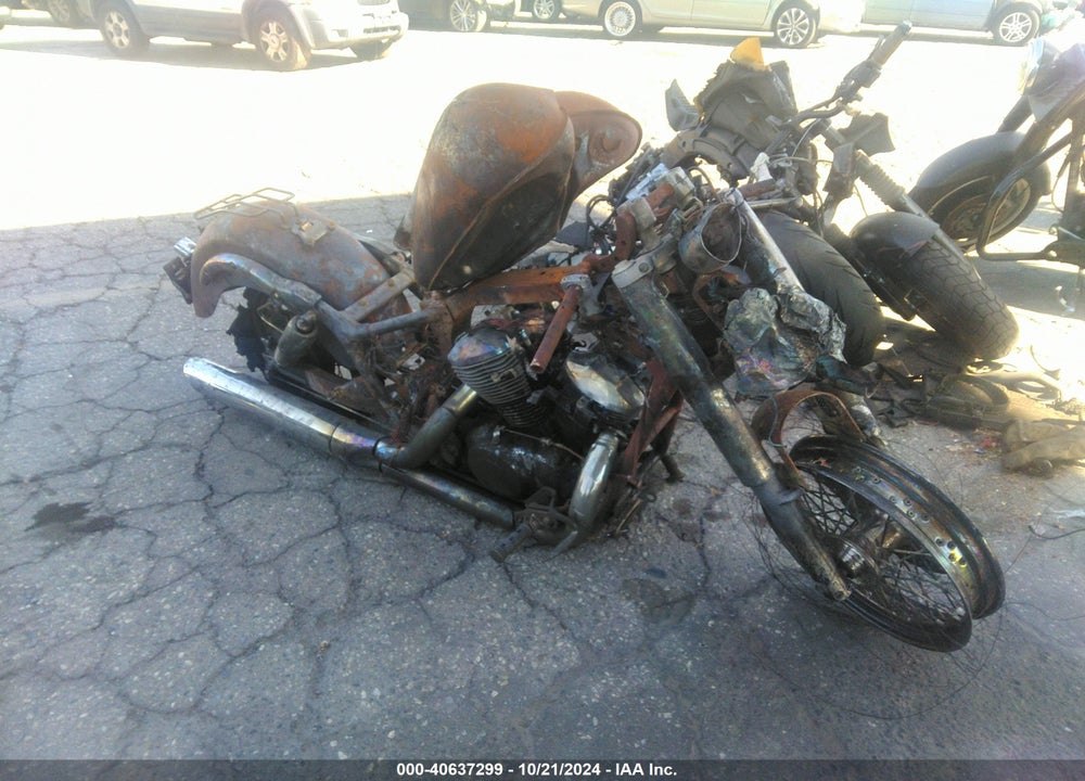 1999 HONDA VT750 CD VIN: JH2RC4447XM100092