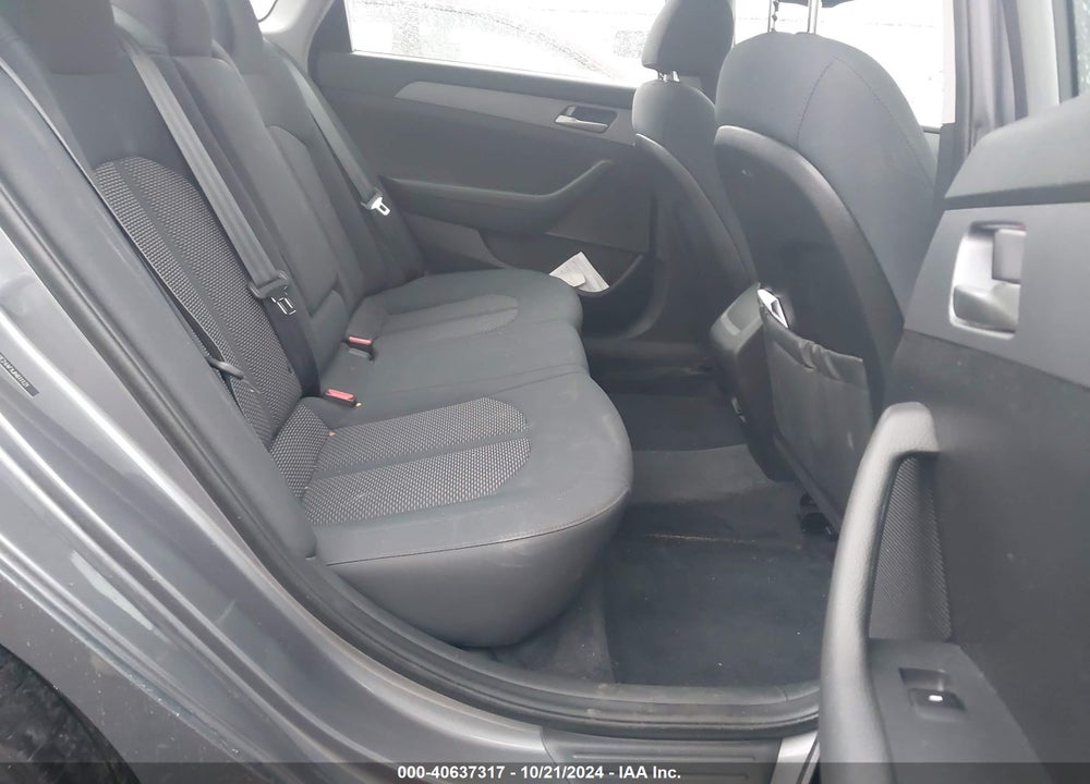 2018 HYUNDAI SONATA SE VIN: 5NPE24AFXJH611121