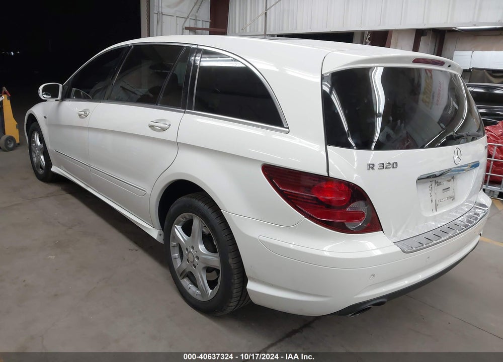 2009 MERCEDES-BENZ R 320 BLUETEC 4MATIC VIN: 4JGCB25E29A095154