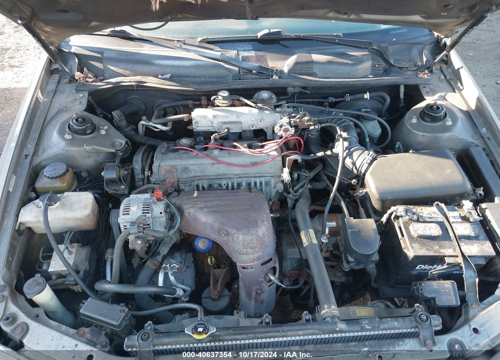 2001 TOYOTA CAMRY LE VIN: JT2BG22K410558071