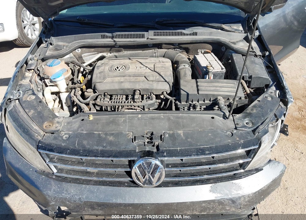 2015 VOLKSWAGEN JETTA 1.8T SE VIN: 3VWD17AJ8FM251172