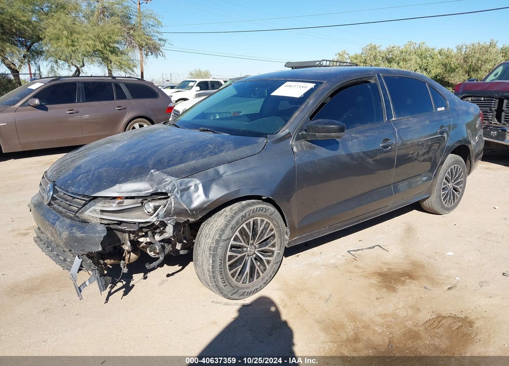 2015 VOLKSWAGEN JETTA 1.8T SE VIN: 3VWD17AJ8FM251172