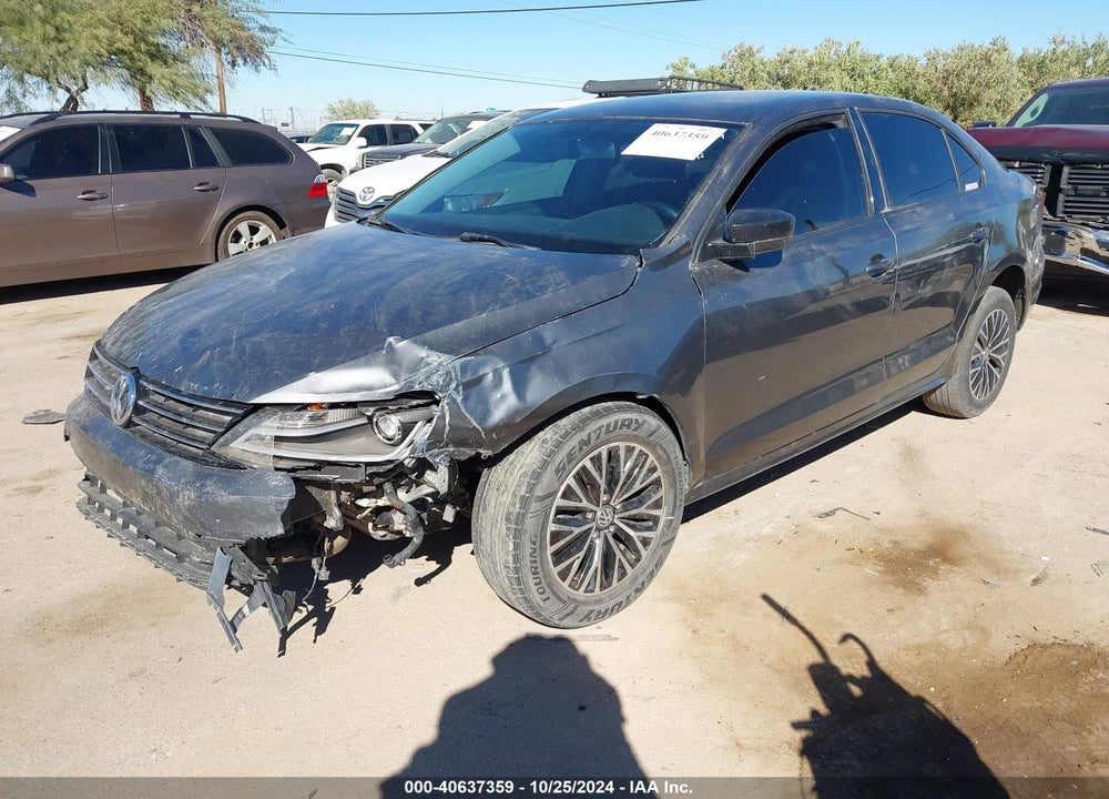 2015 VOLKSWAGEN JETTA 1.8T SE VIN: 3VWD17AJ8FM251172