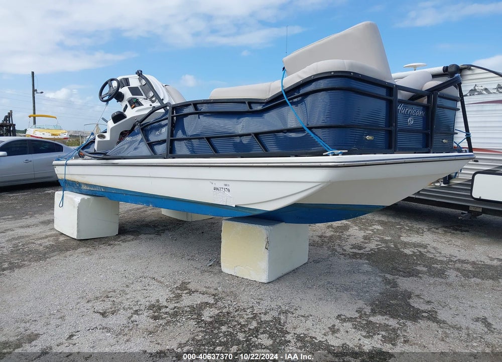 2018 HURRICANE OTHER VIN: GDY45528B818