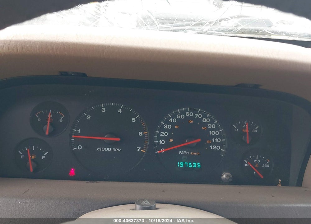 2001 JEEP GRAND CHEROKEE LAREDO VIN: 1J4GW48N61C738528