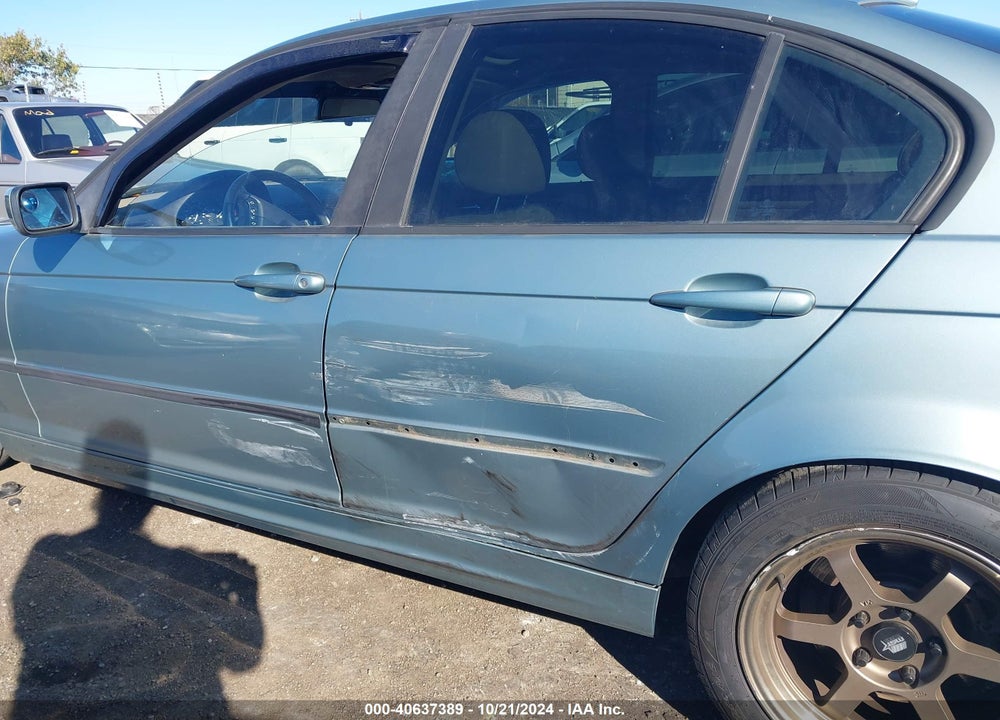 2004 BMW 325I VIN: WBAAZ33424KP89396