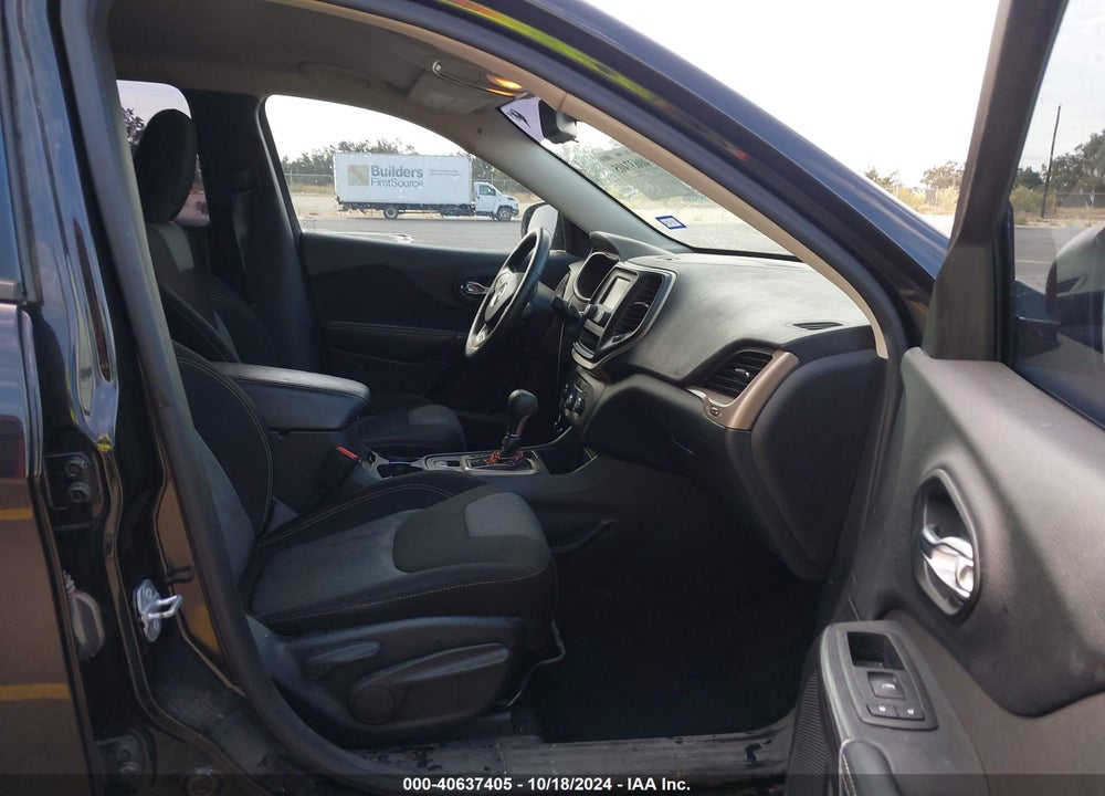 2016 JEEP CHEROKEE SPORT VIN: 1C4PJLAB0GW113662