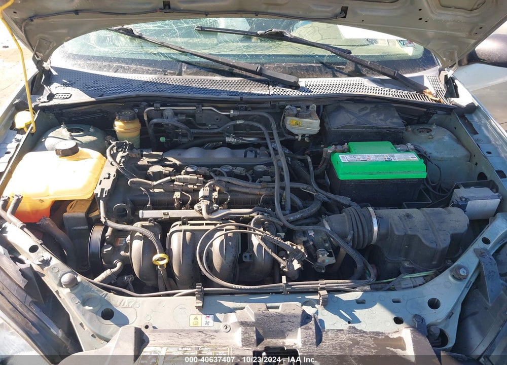 2005 FORD FOCUS ZX4 VIN: 1FAHP34N85W178478