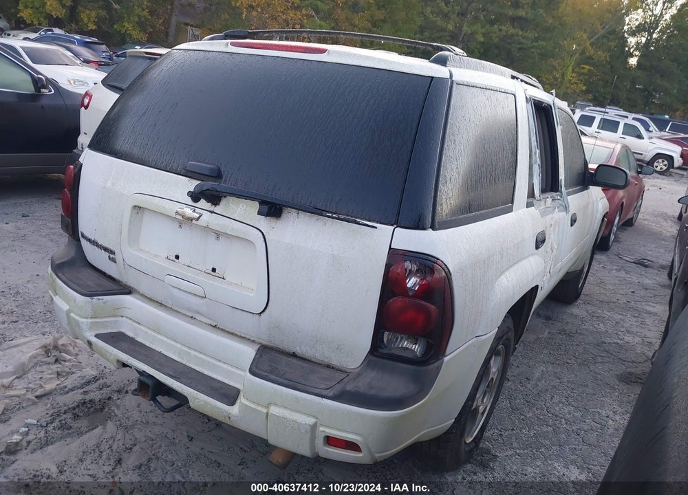 2007 CHEVROLET TRAILBLAZER LS VIN: 1GNDS13S572132496