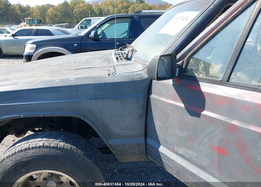 1994 JEEP CHEROKEE COUNTRY VIN: 1J4FJ78S4RL147272