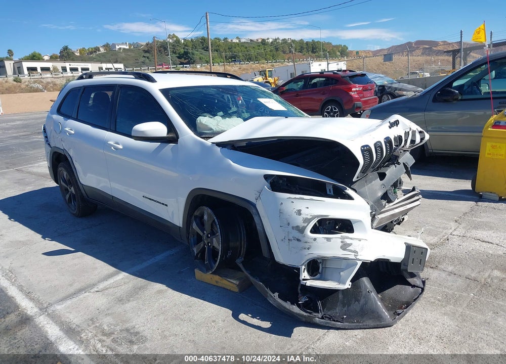2018 JEEP CHEROKEE LATITUDE FWD VIN: 1C4PJLCB7JD566046