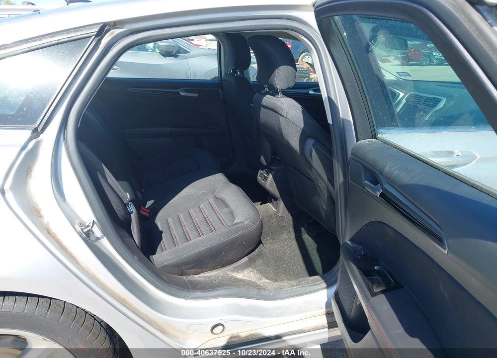 2016 FORD FUSION SE VIN: 3FA6P0H77GR239312