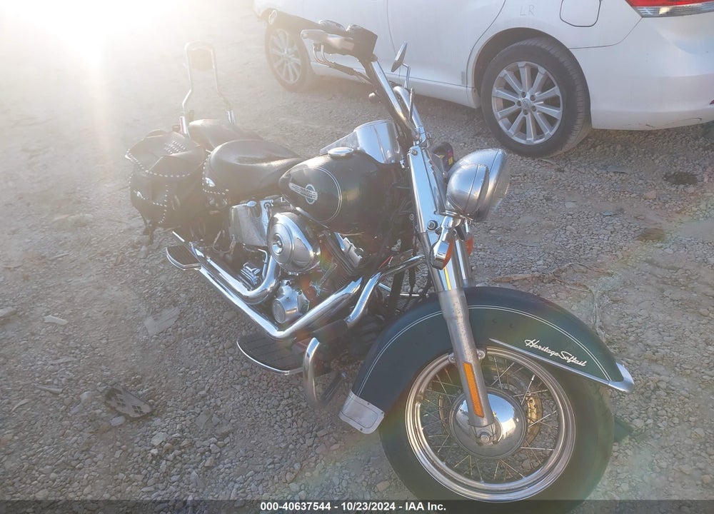2002 HARLEY-DAVIDSON FLSTC VIN: 1HD1BJY132Y039329