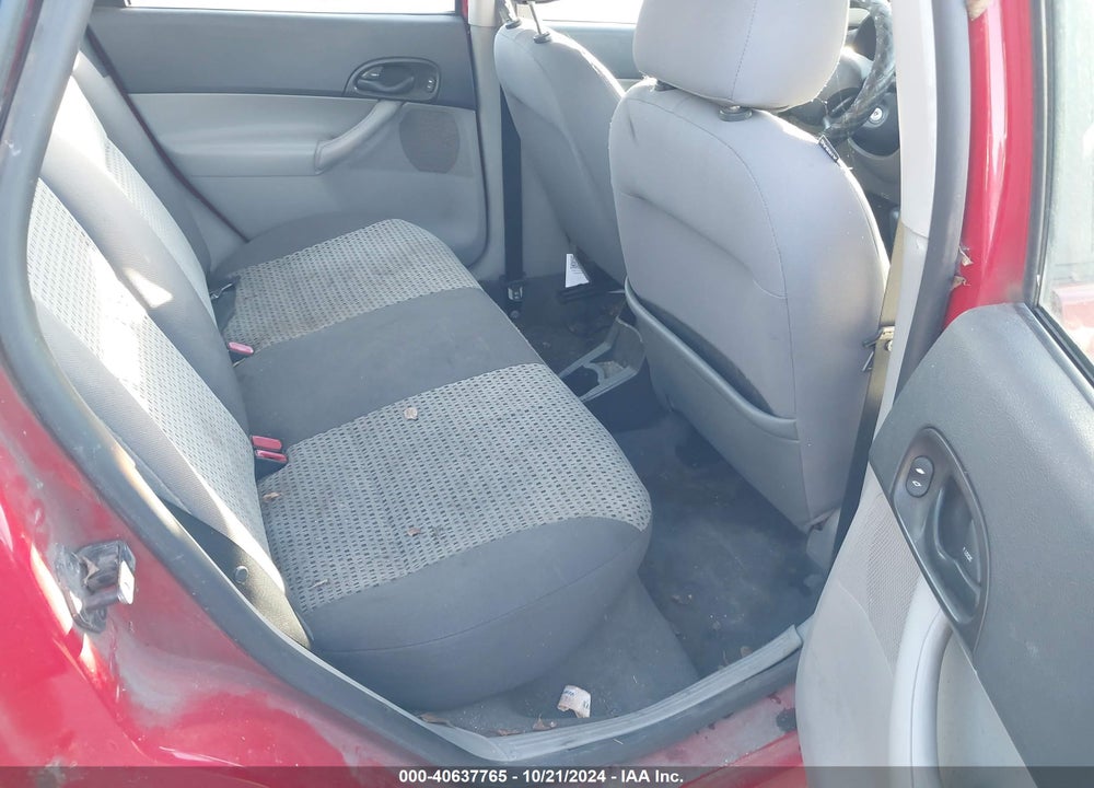 2007 FORD FOCUS S/SE/SES VIN: 1FAHP34N77W347909