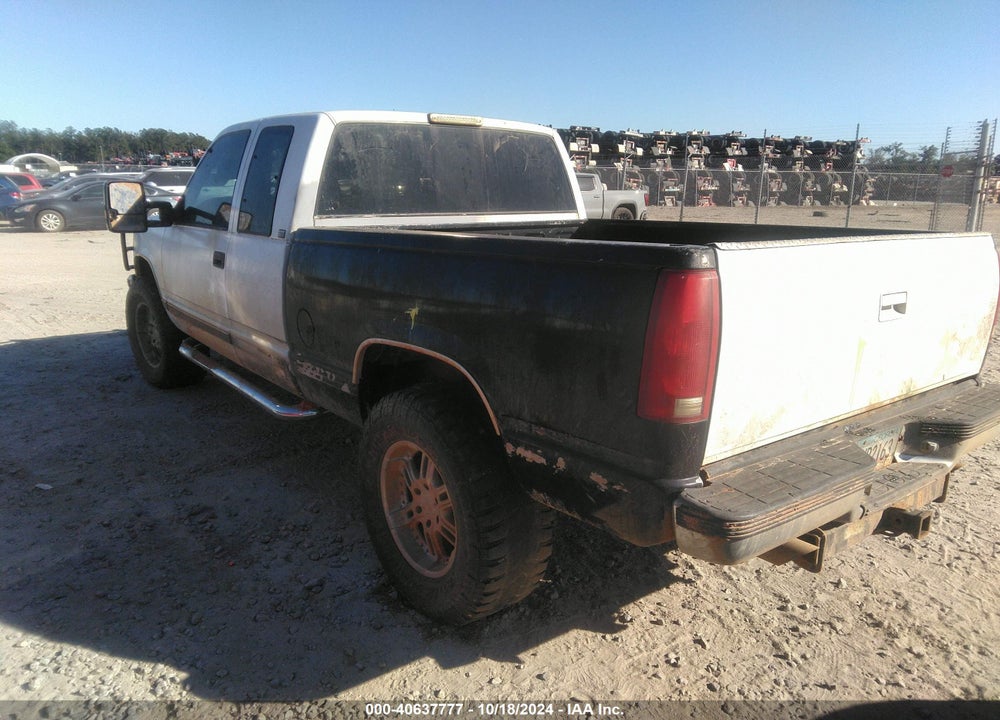 1997 CHEVROLET K1500 FLEETSIDE VIN: 2GCEK19R9V1130135