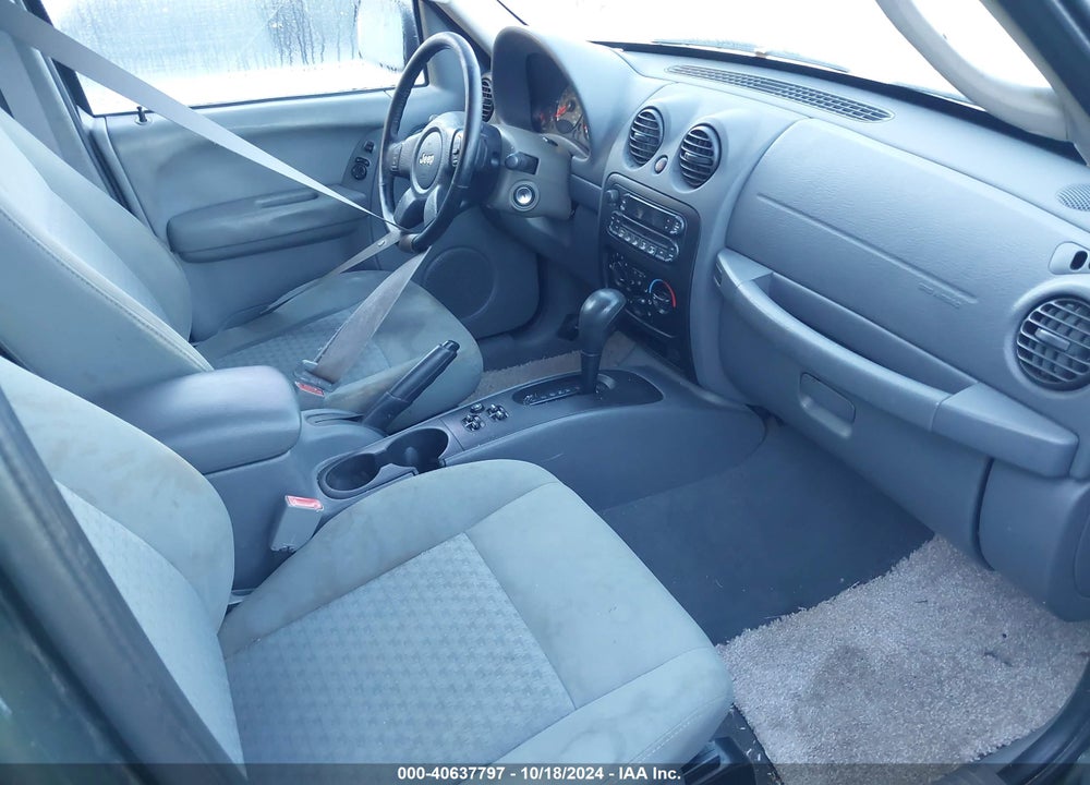 2007 JEEP LIBERTY SPORT VIN: 1J4GK48K17W578258
