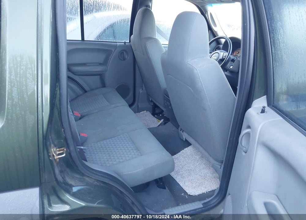 2007 JEEP LIBERTY SPORT VIN: 1J4GK48K17W578258