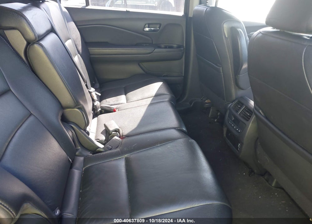 2019 HONDA PILOT EX-L VIN: 5FNYF6H56KB063998