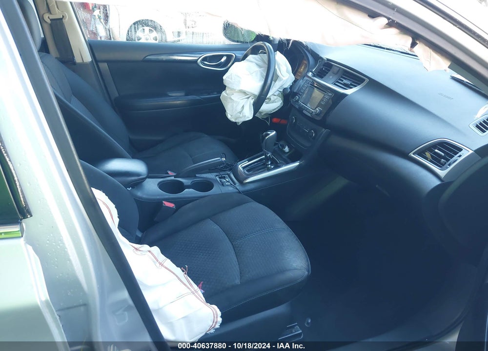 2016 NISSAN SENTRA SR VIN: 3N1AB7AP7GY335701