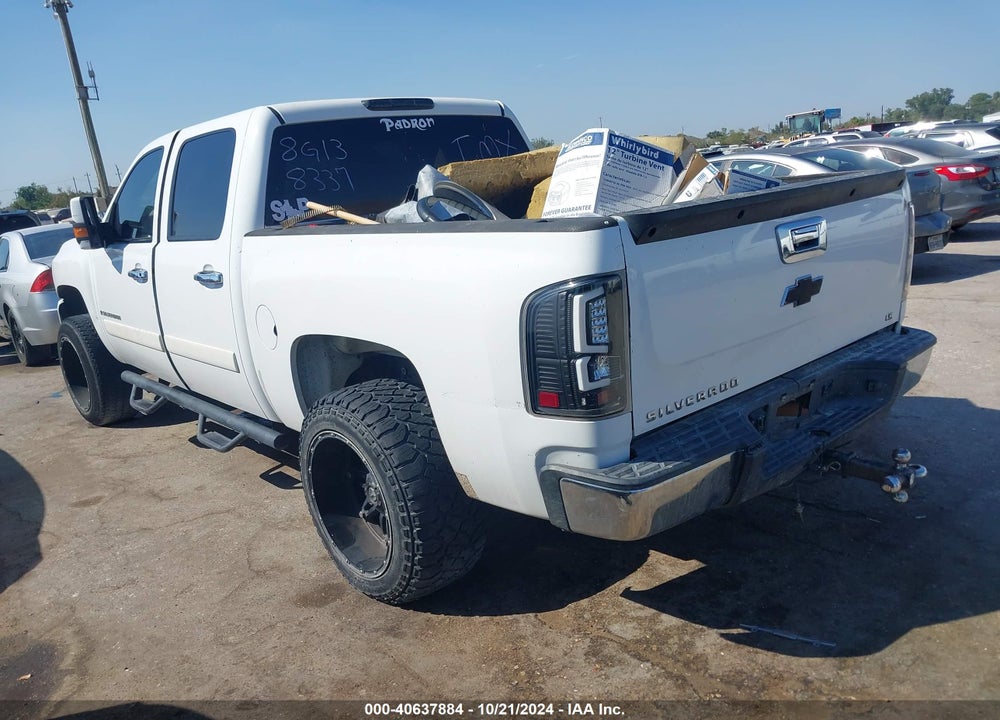 2008 CHEVROLET SILVERADO 1500 LS VIN: 3GCEC13CX8G138337