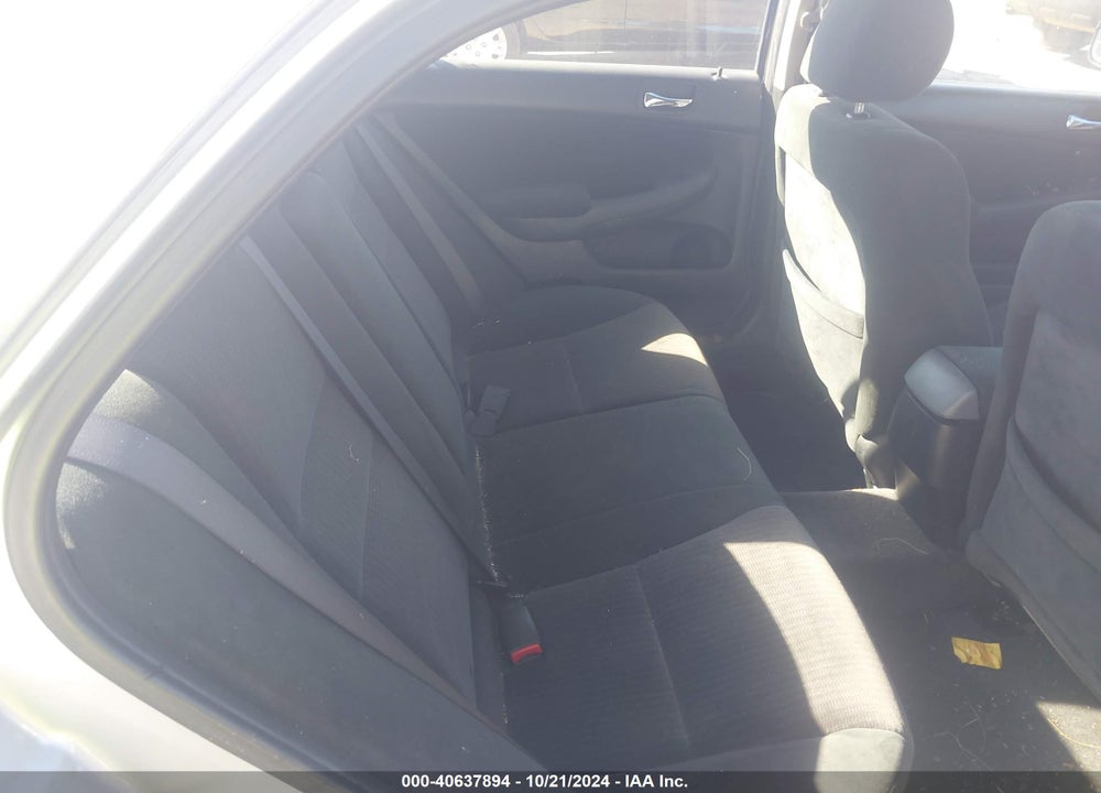 2005 HONDA ACCORD 2.4 LX VIN: 1HGCM56465A157348