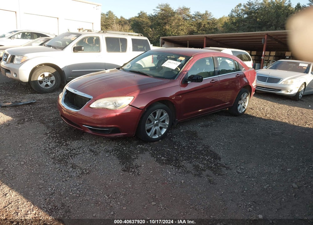 2011 CHRYSLER 200 TOURING VIN: 1C3BC1FB8BN592899
