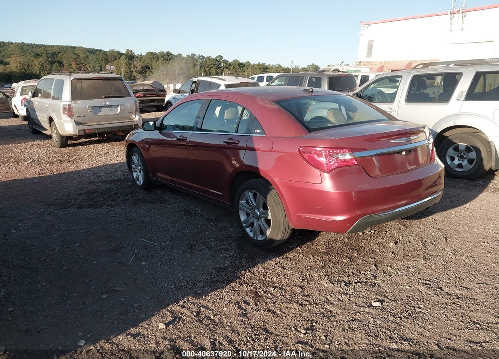 2011 CHRYSLER 200 TOURING VIN: 1C3BC1FB8BN592899