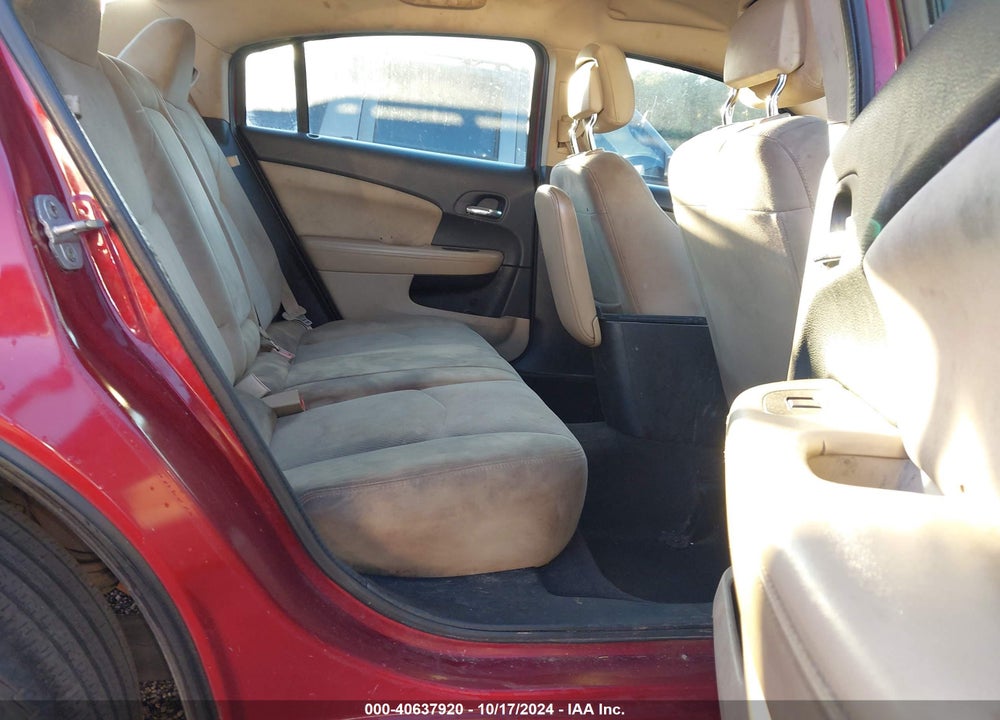 2011 CHRYSLER 200 TOURING VIN: 1C3BC1FB8BN592899
