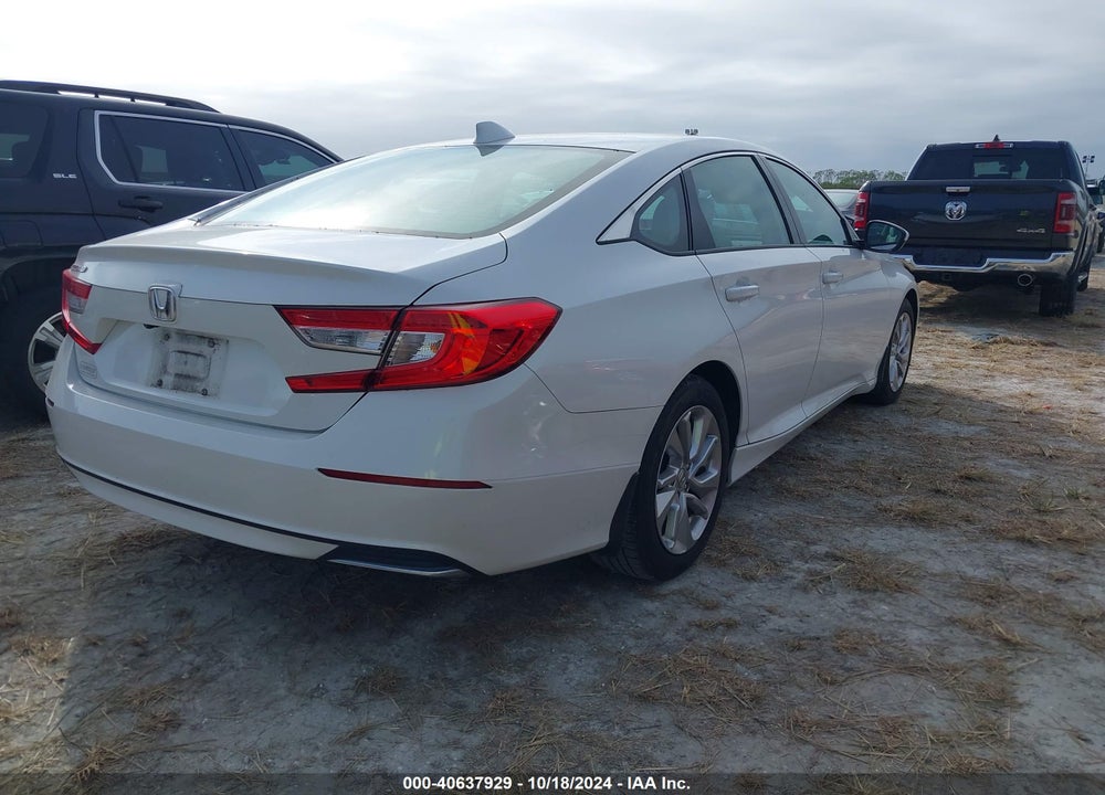 2018 HONDA ACCORD LX VIN: 1HGCV1F18JA208208