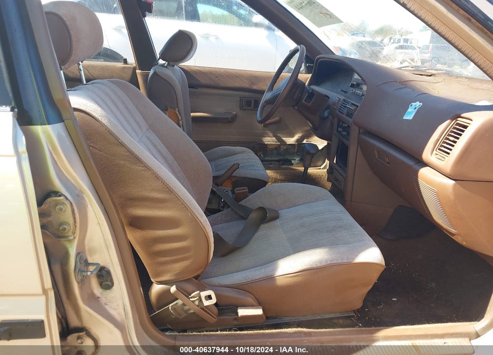 1992 TOYOTA COROLLA DLX VIN: JT2AE94K4N3492729