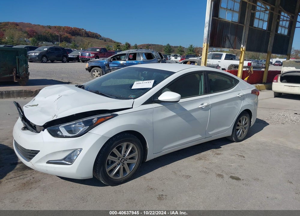 2015 HYUNDAI ELANTRA SE VIN: 5NPDH4AE6FH608208