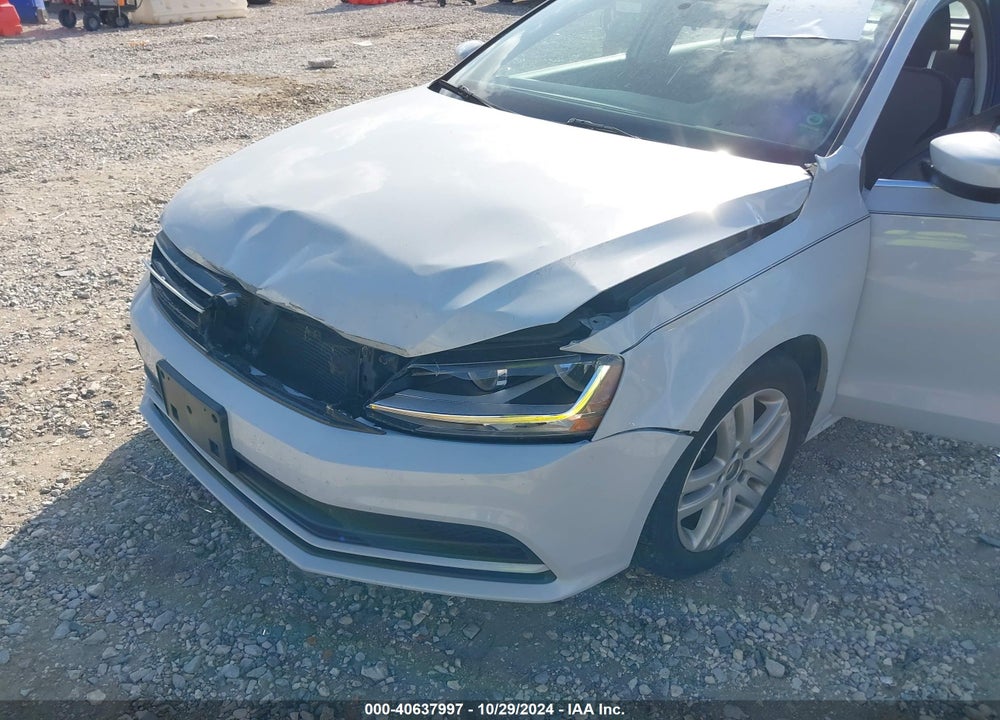 2017 VOLKSWAGEN JETTA 1.4T S VIN: 3VW2B7AJ4HM236224