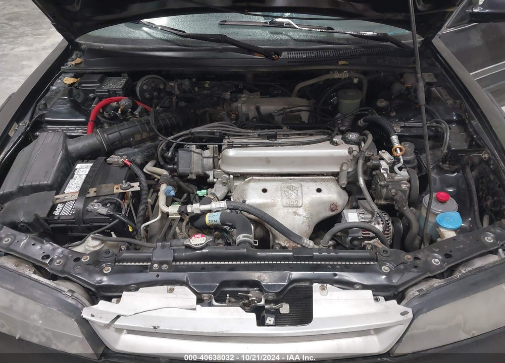 1997 HONDA ACCORD LX VIN: 1HGCD5639VA008584